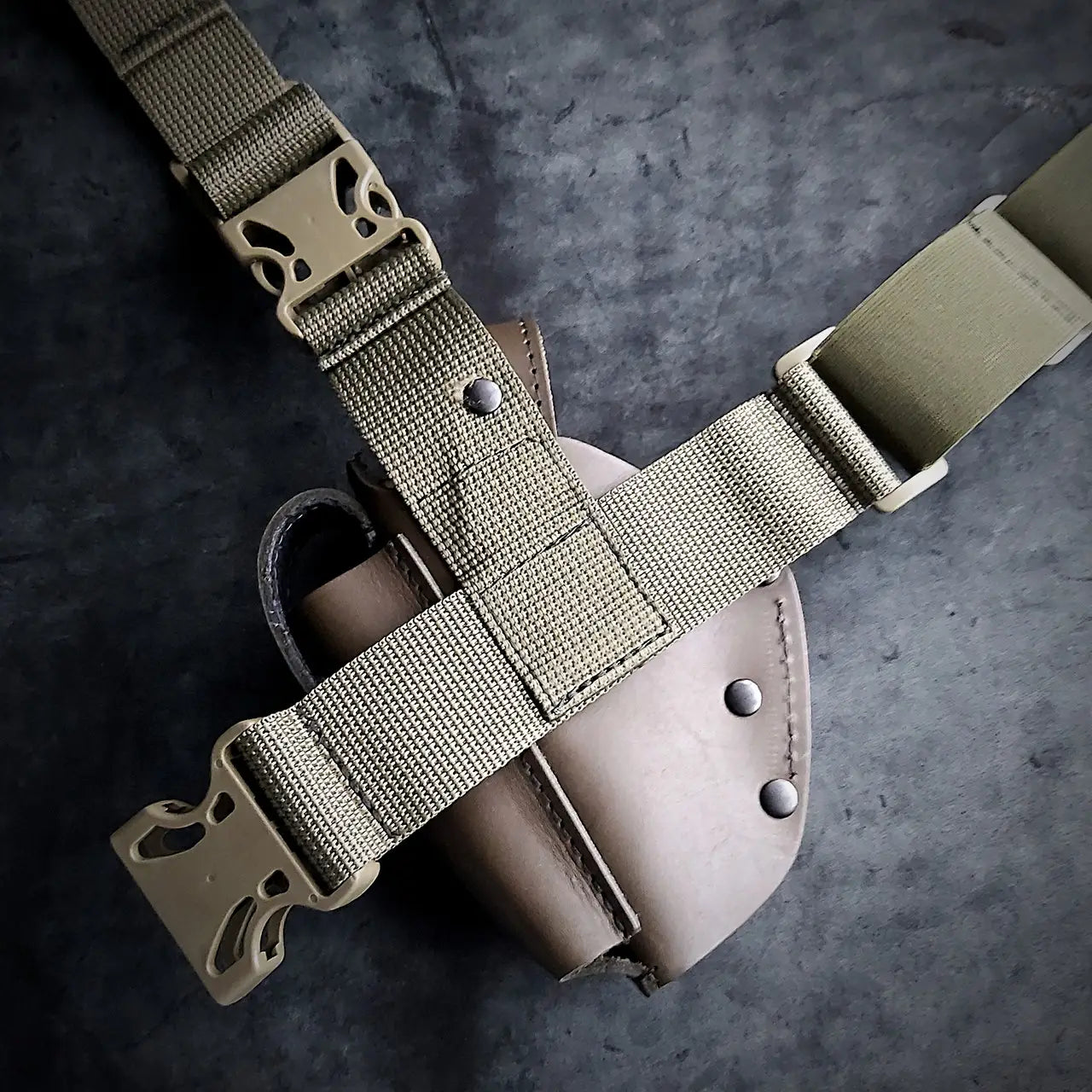 FORT 12/17/20 Leather Drop Leg Holster | Dark Olive