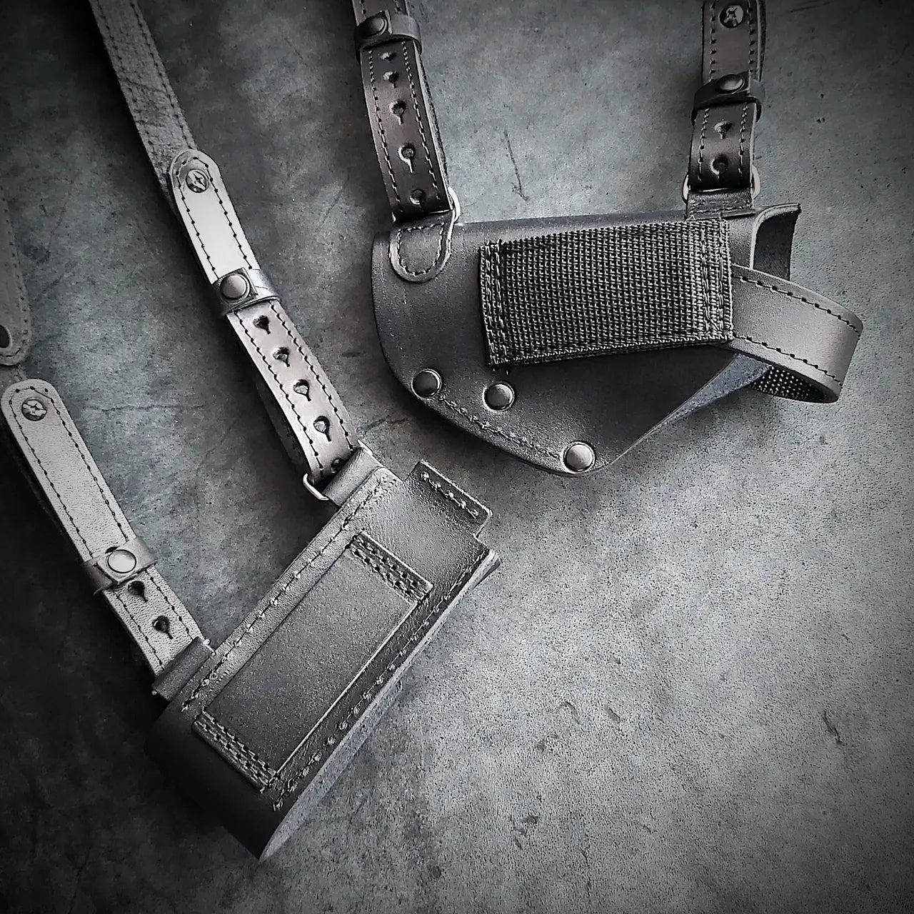 FORT 12/17/20 Leather Shoulder Holster Black