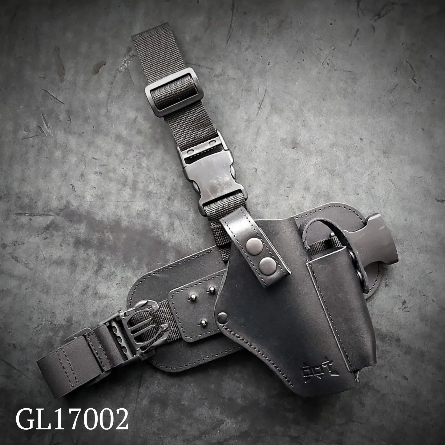 Glock 17 Leather Thigh Holster – Tactical Drop Leg, Black